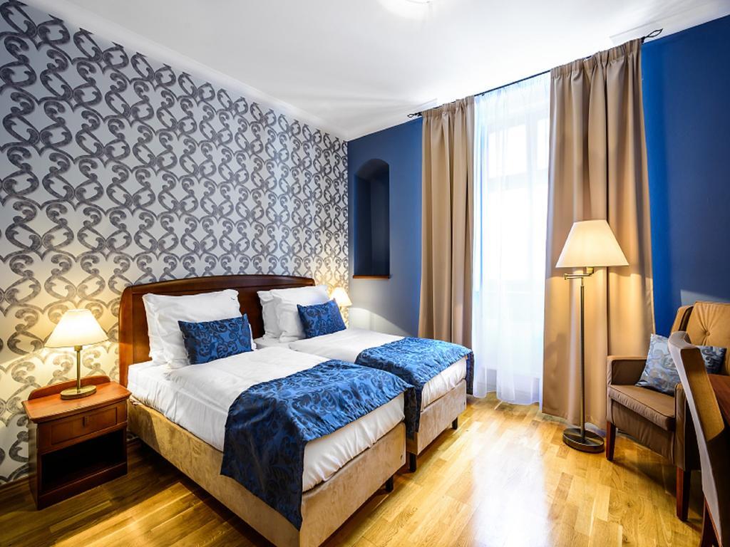 Alexander Hotel Stříbro Kamer foto