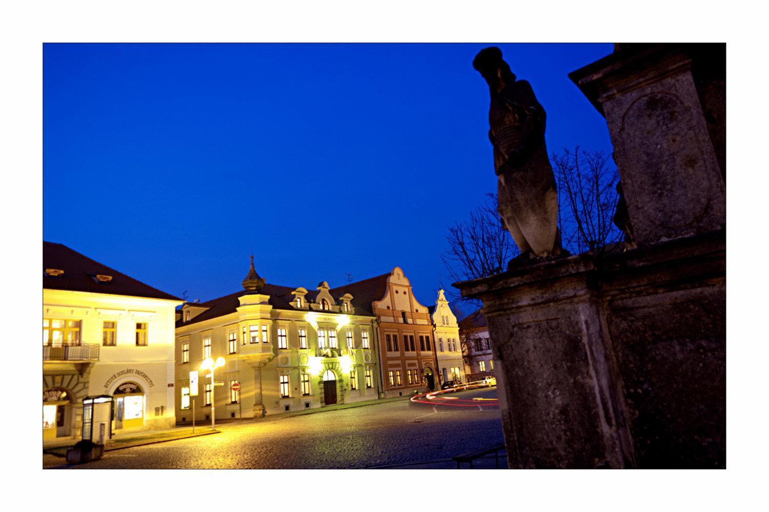 Alexander Hotel Stříbro Buitenkant foto